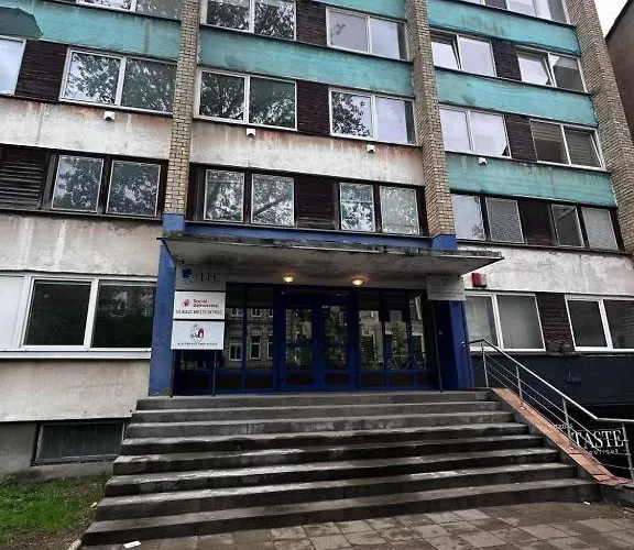 Готель комфортная современная студия в центре Вільнюс