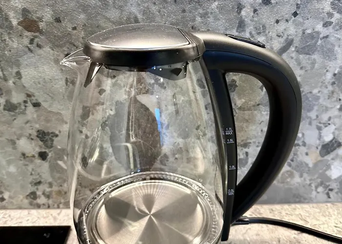 Hotell комфортная современная студия в центре 4*