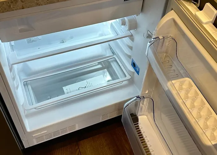 Hotel комфортная современная студия в центре 4*