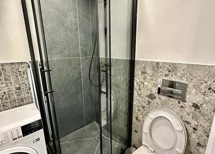 Hotell комфортная современная студия в центре 4*