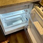 Hotel комфортная современная студия в центре 4*