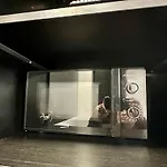 Hotel комфортная современная студия в центре 4*