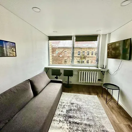 комфортная современная студия в центре